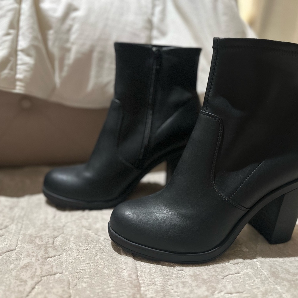 ZigiSoho Black Ankle Boots 10 - Picture 4 of 6